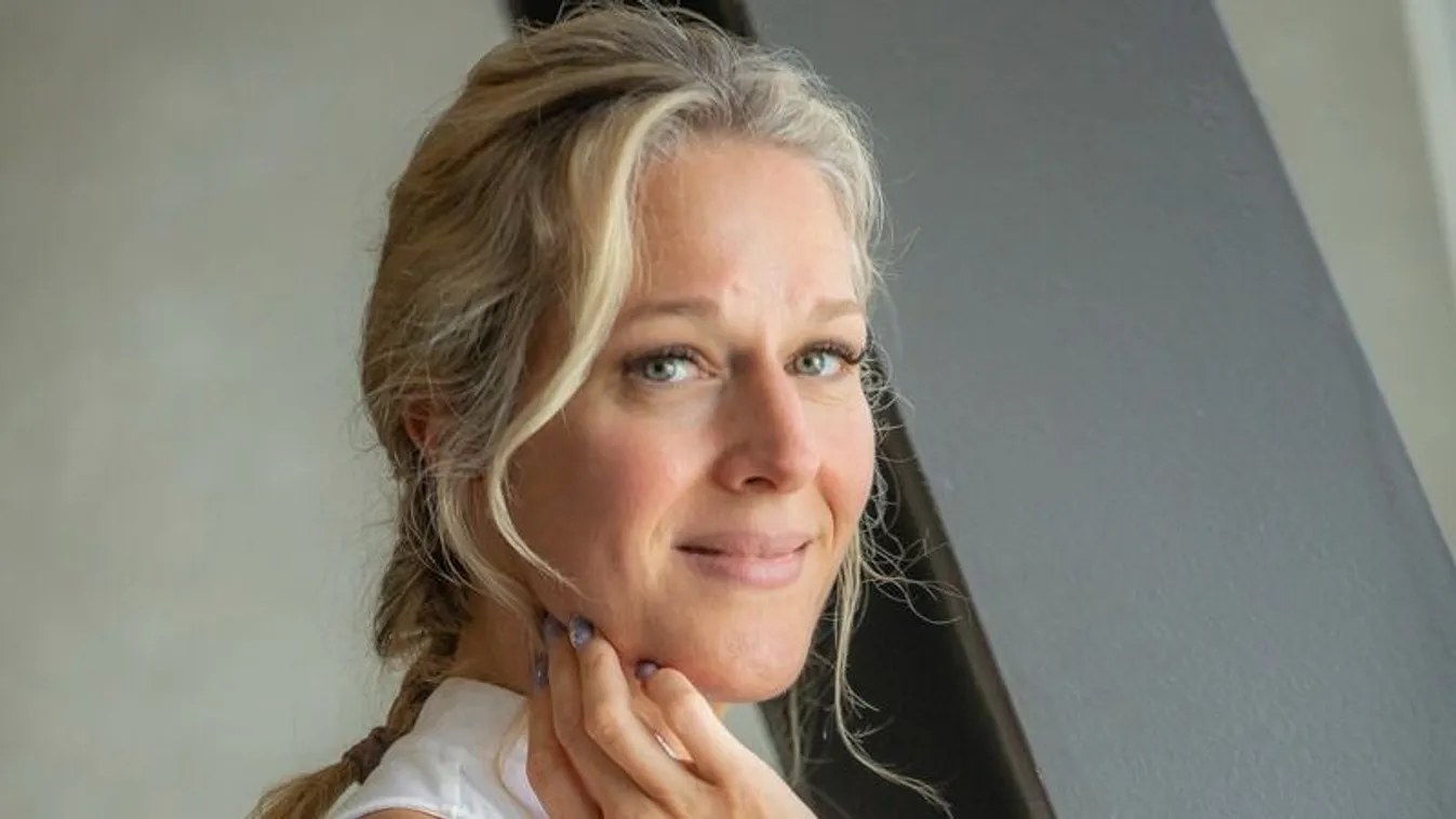 Nemzetközi versenyen énekelte a Gyöngyhajú lányt Wolf Kati