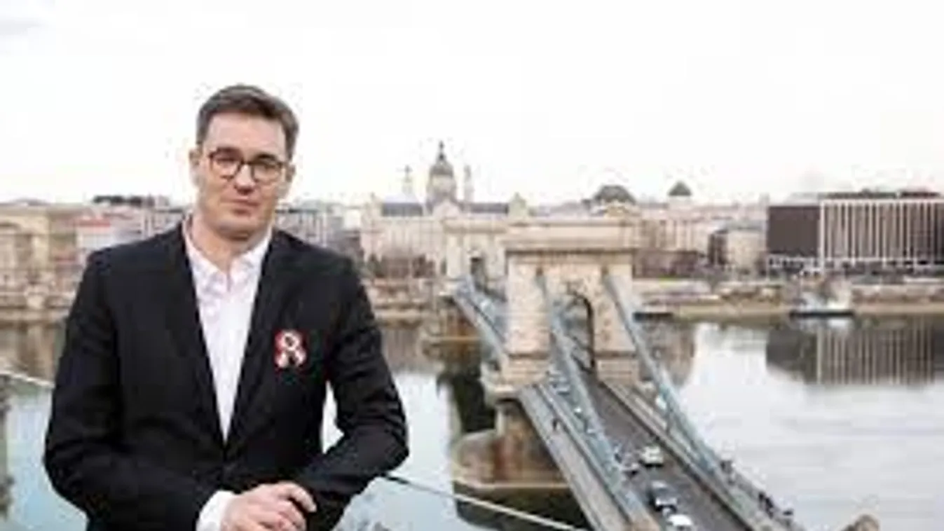 Az autósok nem használhatják a Lánchidat, de kéne a pénz