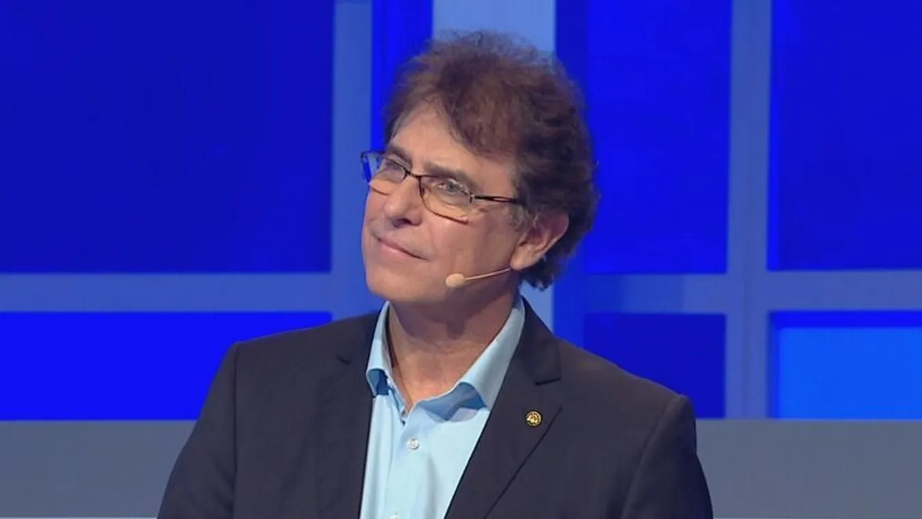 Váratlan bókot kapott Kasza Tibi Gergely Robitól