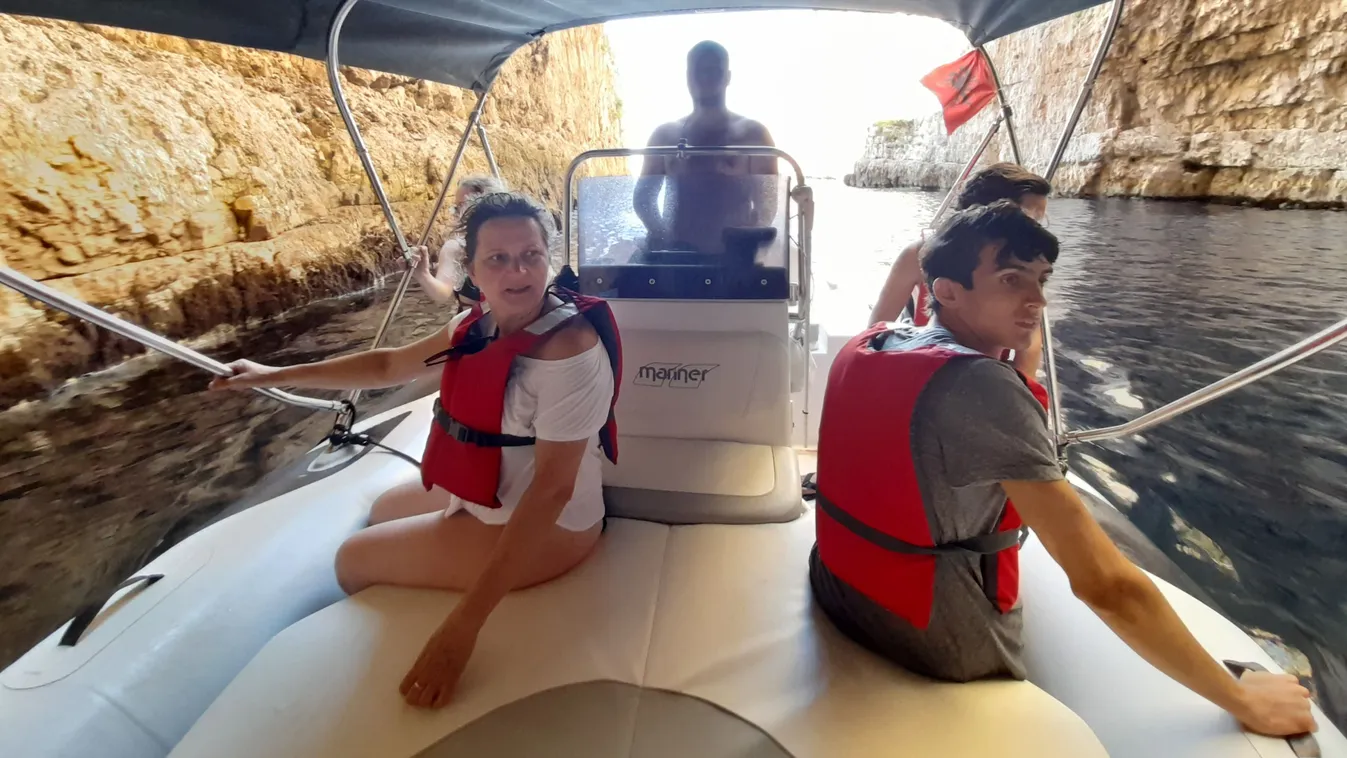 Mentőmellénynek köszöneti életét a szívritmuszavaros fürdőző