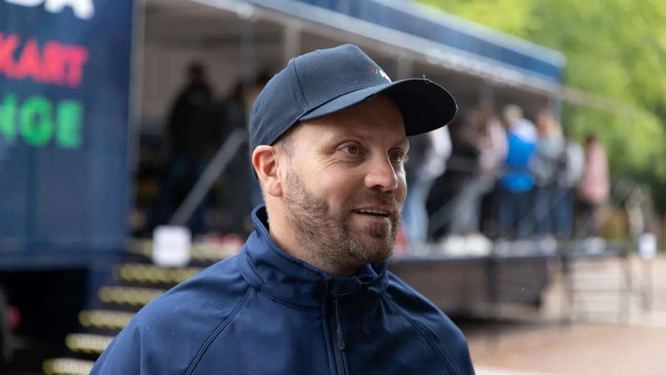 Gyászol Talmácsi Gábor