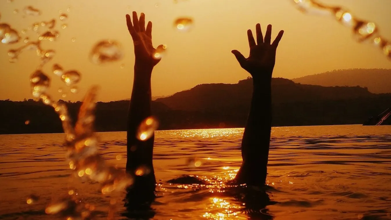 Kis híján tragédia lett a strandolásból a Tisza-tónál