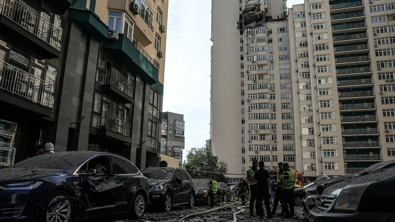 Felsírtak a szirénák: robbanások rázták meg Kijevet