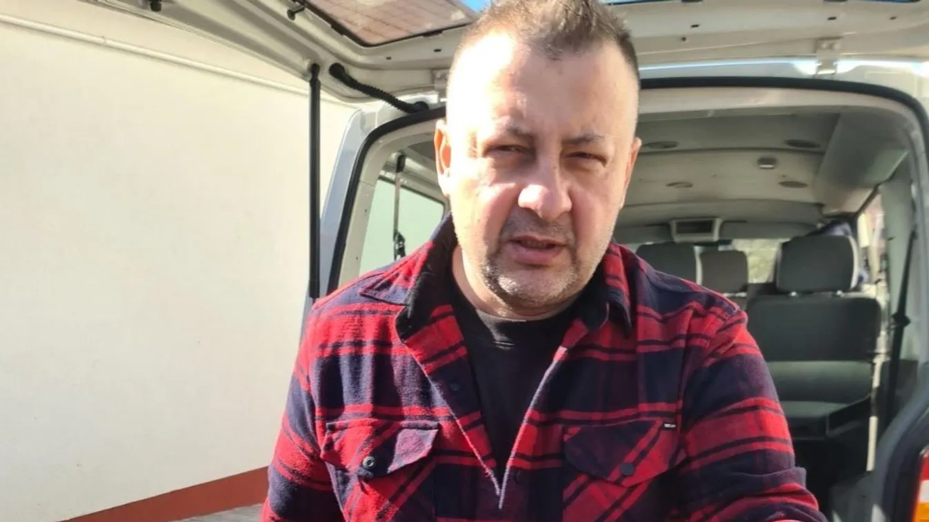 Gáspár Zsolti gyermekeken segített