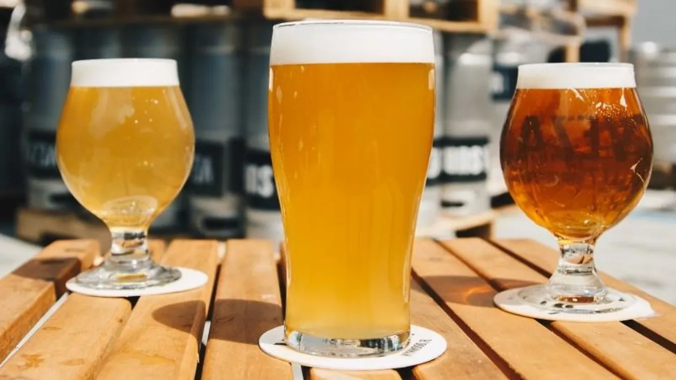 A sör világnapja és 13 furcsa italozási tilalom