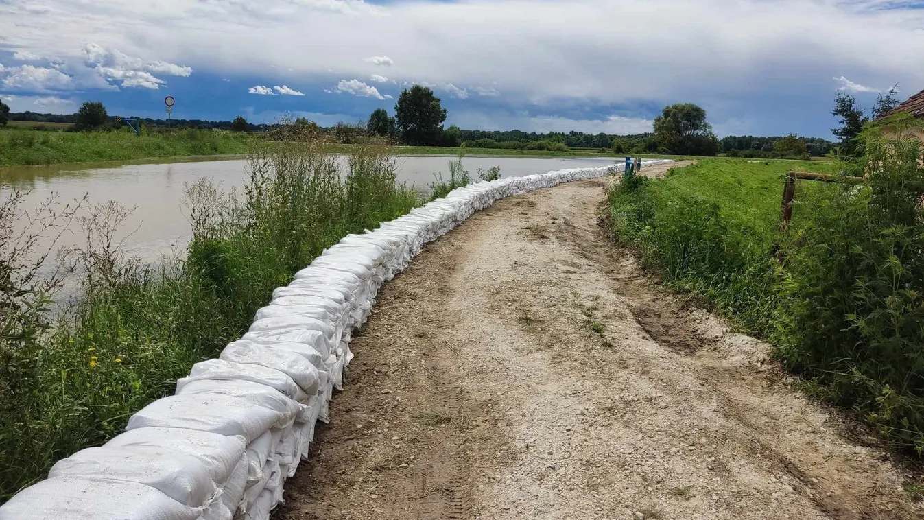 Árvízkészültség: kétóránként mérik a víz szintjét