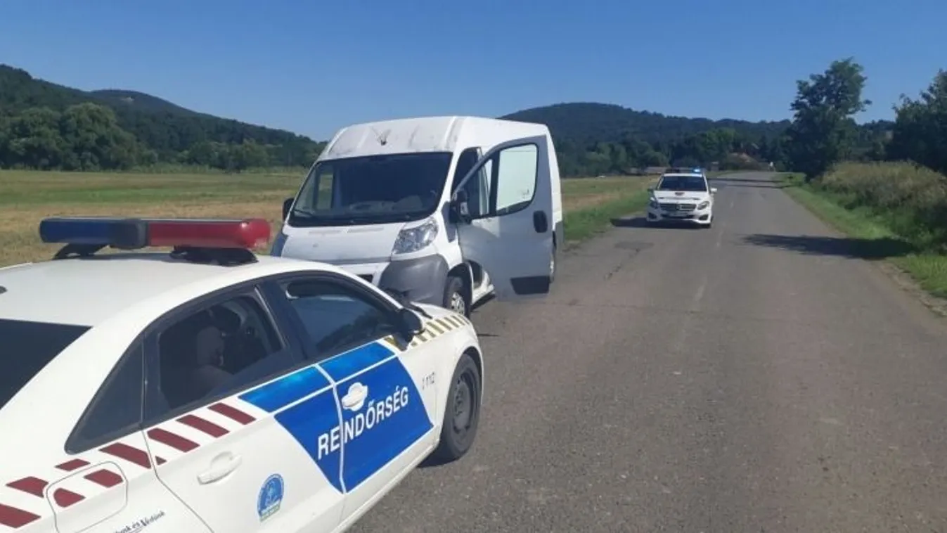 19 éves embercsempész juttatott át a határon 33 embert