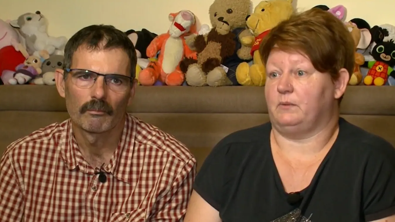 Könnyeikkel küszködve szólaltak meg a szülők Katáról