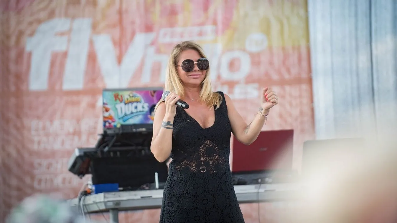 Nehéz válásáról vallott a magyar énekesnő - Videó