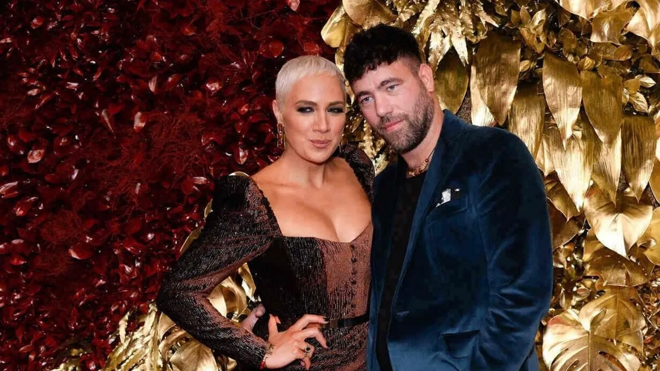 Krausz Gábor nagyon szomorú lehet, ha megnézi ezt a fotót