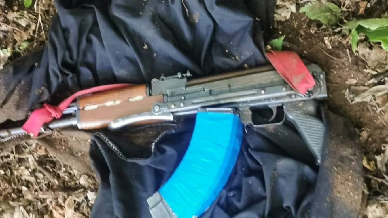 Automata fegyverek és lőszerek voltak a migránsoknál - Videó