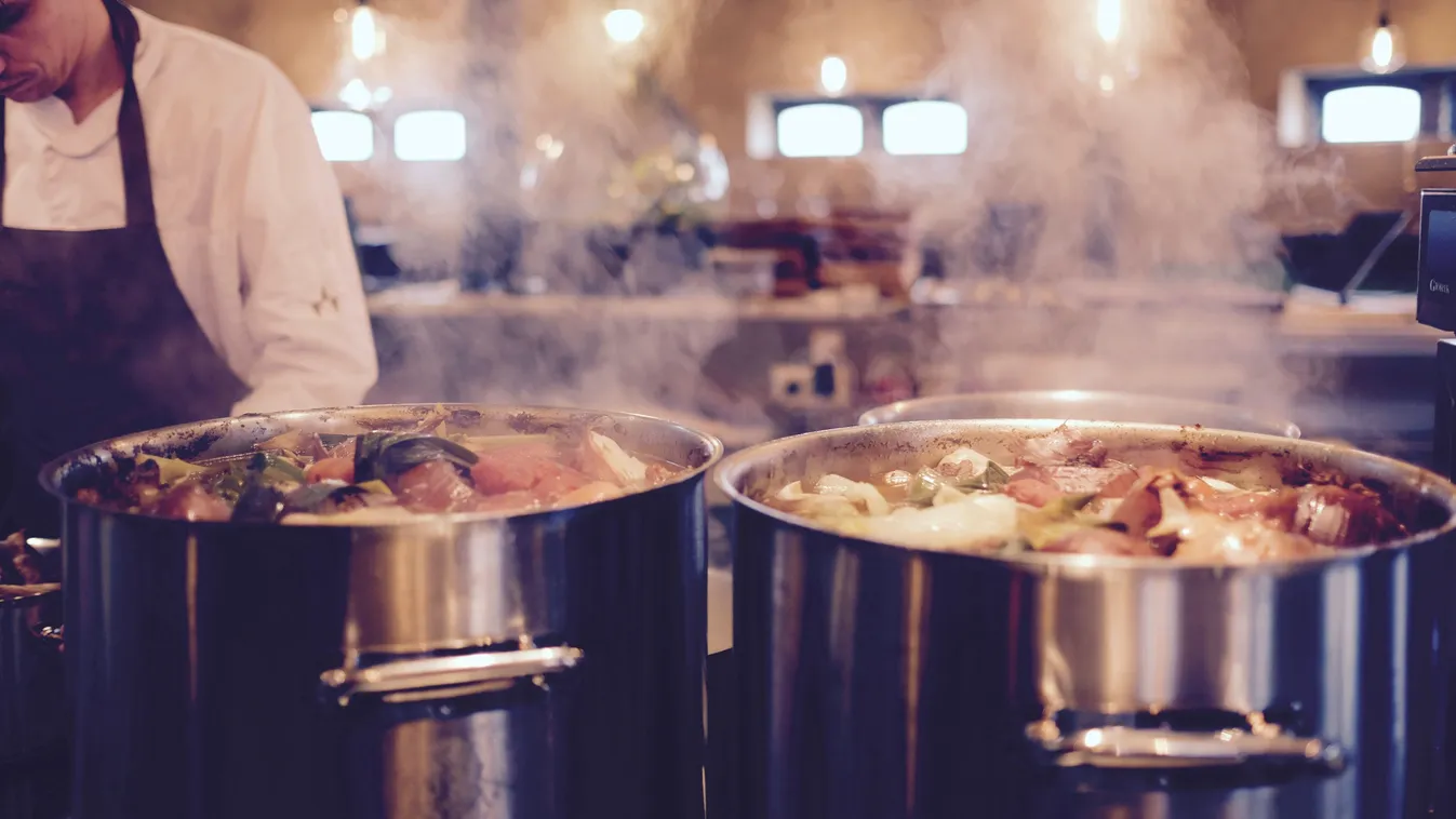 Dráma: szeretettel főzött ebéd végzett a magyar édesapával