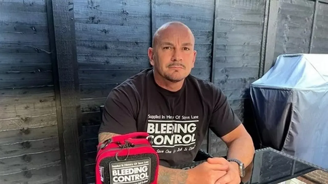 „Apám elvérzett, miközben a mentő 45 percig nem jelent meg”