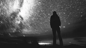 Sötét jóslat: fényképes bizonyítékkal tért vissza egy férfi a jövőből