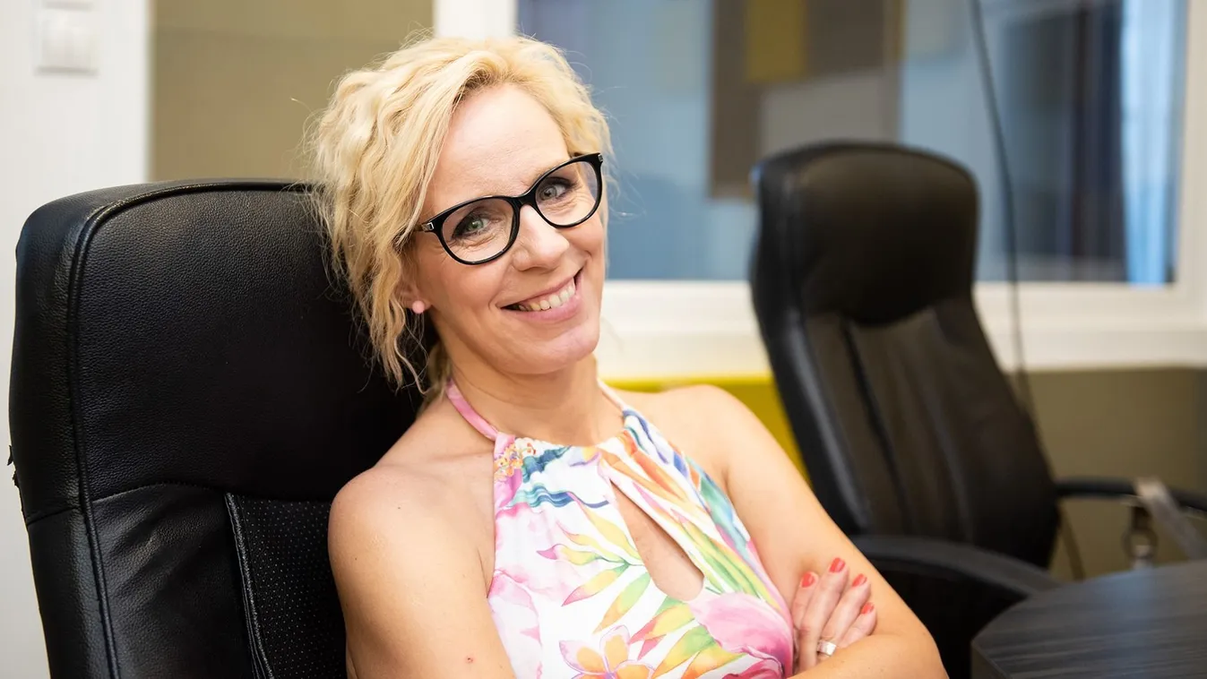 Meglepő, mit tett a stoppos, miután a műsorvezető hazavitte