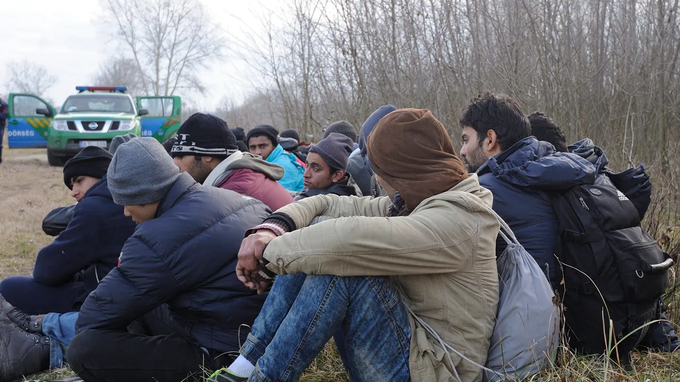 Harcban állnak határvadász alakulatok a déli határnál