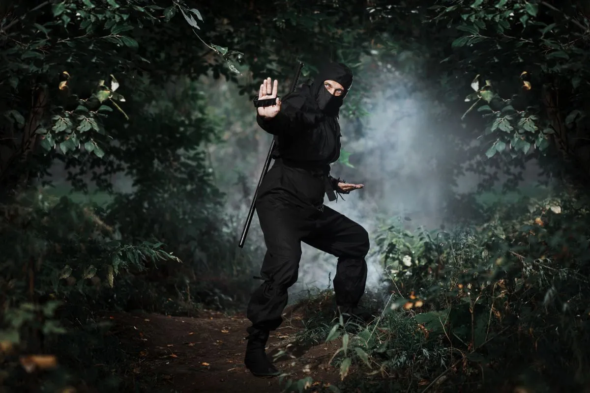 Ninja,Silent,Killer,Waits,In,Ambush,In,Forest,Undergrowth