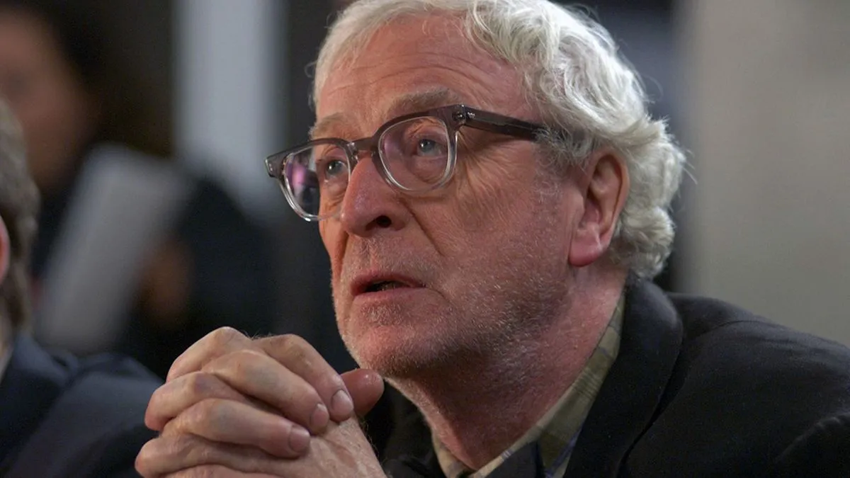 DE PERES EN FILS - AROUND THE BEND (2004)