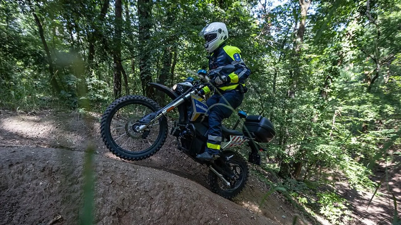 Csúcsgépekkel veszi fel a harcot a rendőrség a bűnözők ellen