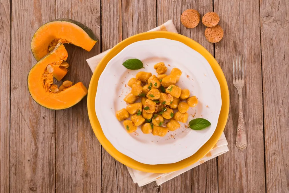 Pumpkin,Gnocchi,With,Grated,Amaretti,Cookies.