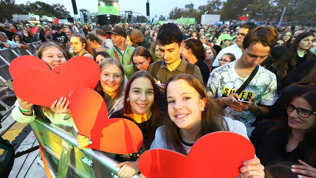 Ilyen fergeteges volt a buli a Szuperkoncerten – fotók