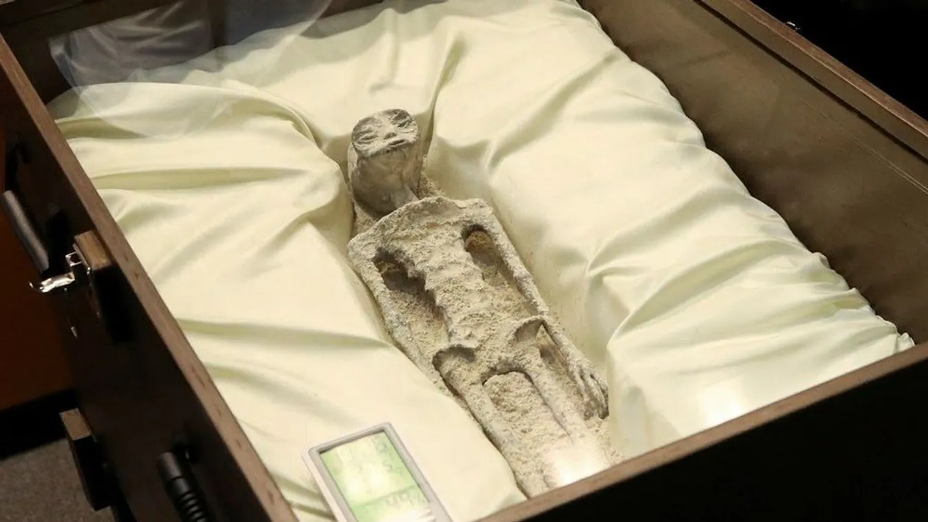  "Földönkívülieket" mutattak be a mexikói parlamentben