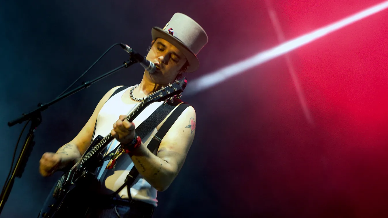 Szorul a hurok: rejtélyes haláleset miatt vádolják a sztárt