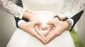 „Tönkretettem a nagy napot, mert elájultam az esküvőn” - zokogta a menyasszony