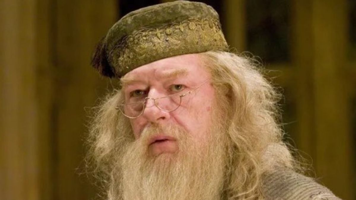 Meghalt a Harry Potter filmek Dumbledore-ja