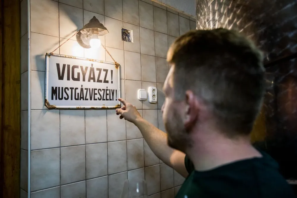 mustgáz, mustgáz mérgezés, must, borospince