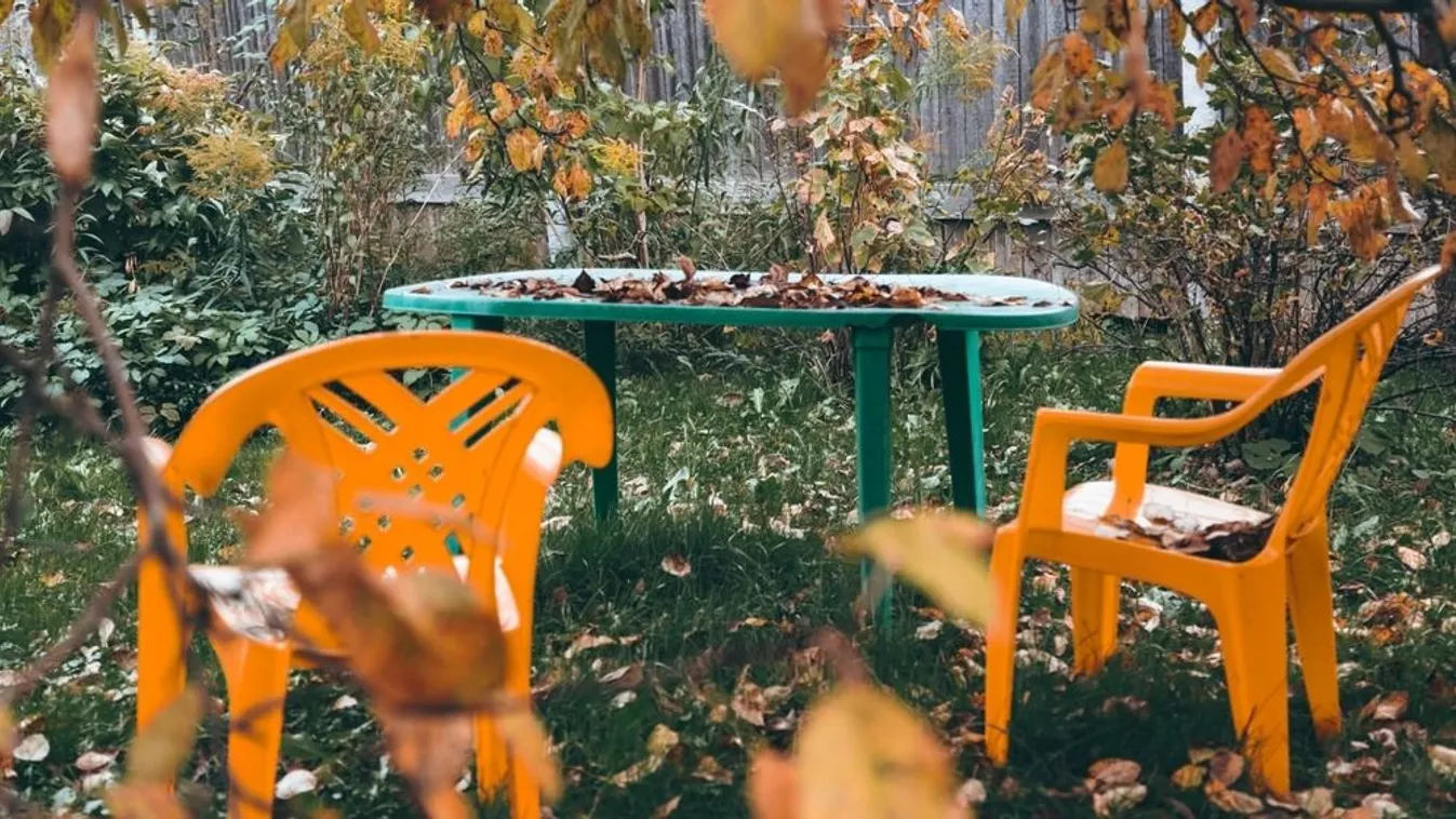 Így védd meg a műanyag kerti garnitúrát a téltől