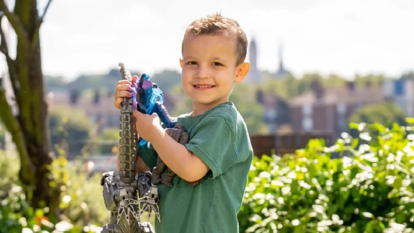 18 hónaposan lett először halálos beteg a fiú