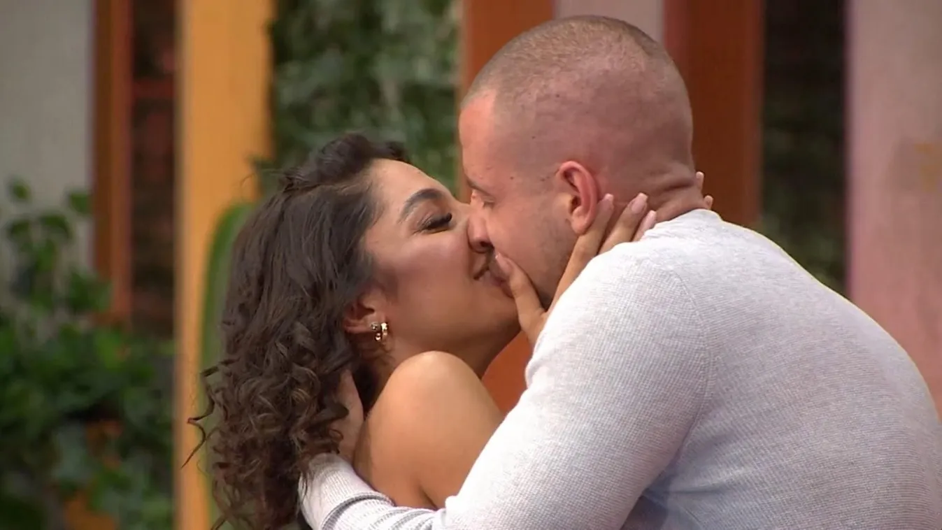 Ágyban végződött a TV2 sztárjainak randija - Videó