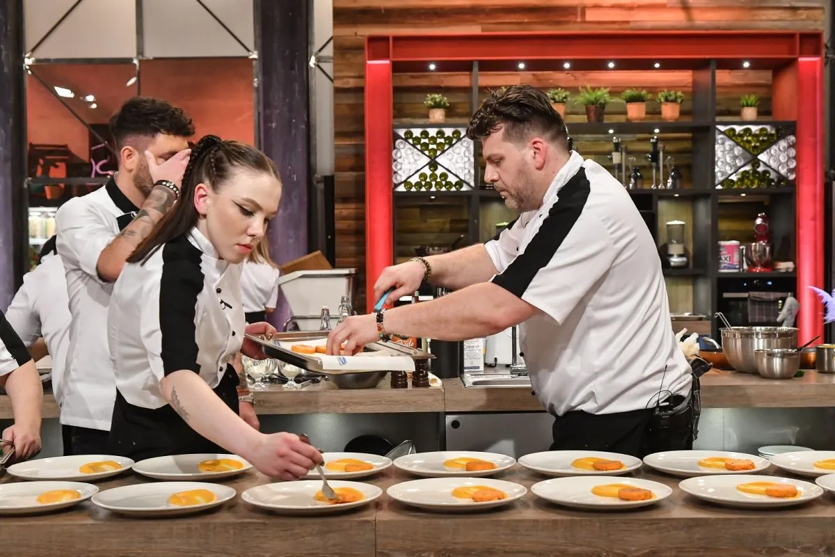 Séfek séfe fekete csapat