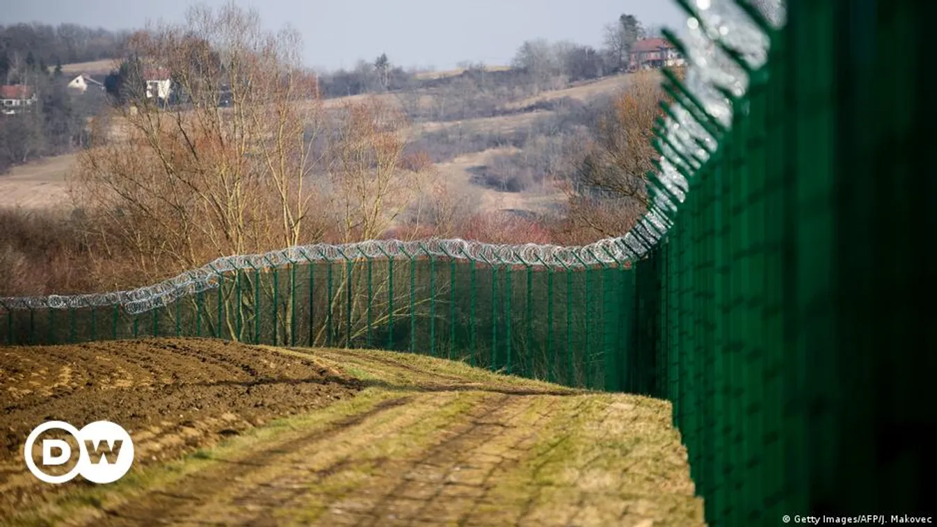 Mégsem bontják le a szlovén határkerítést