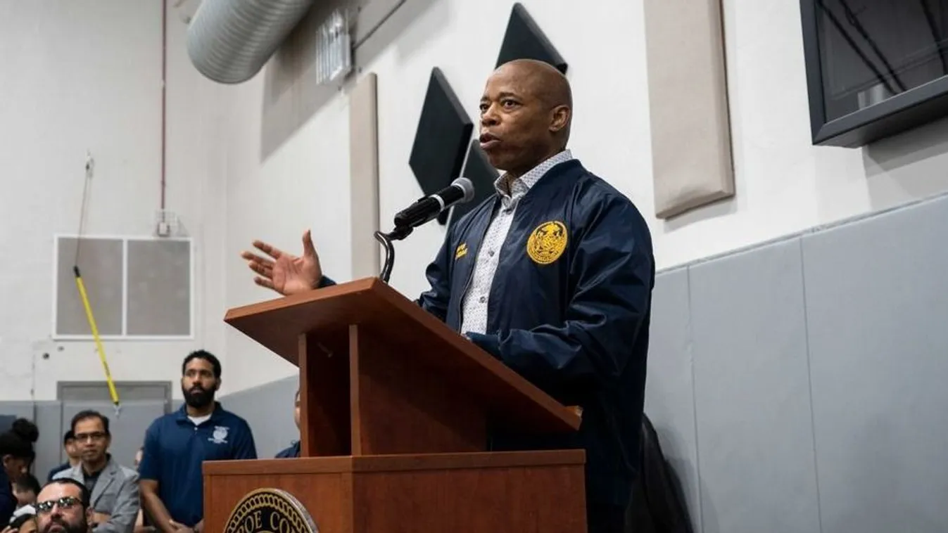 New York-i polgármester: a migránsok elpusztítják a várost