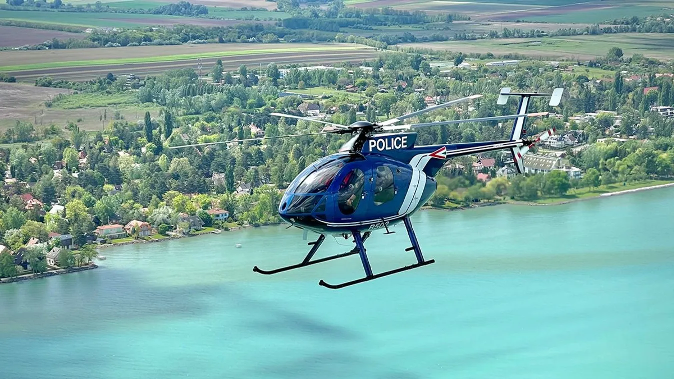 Most jött: a Balatonba zuhant egy rendőrségi helikopter