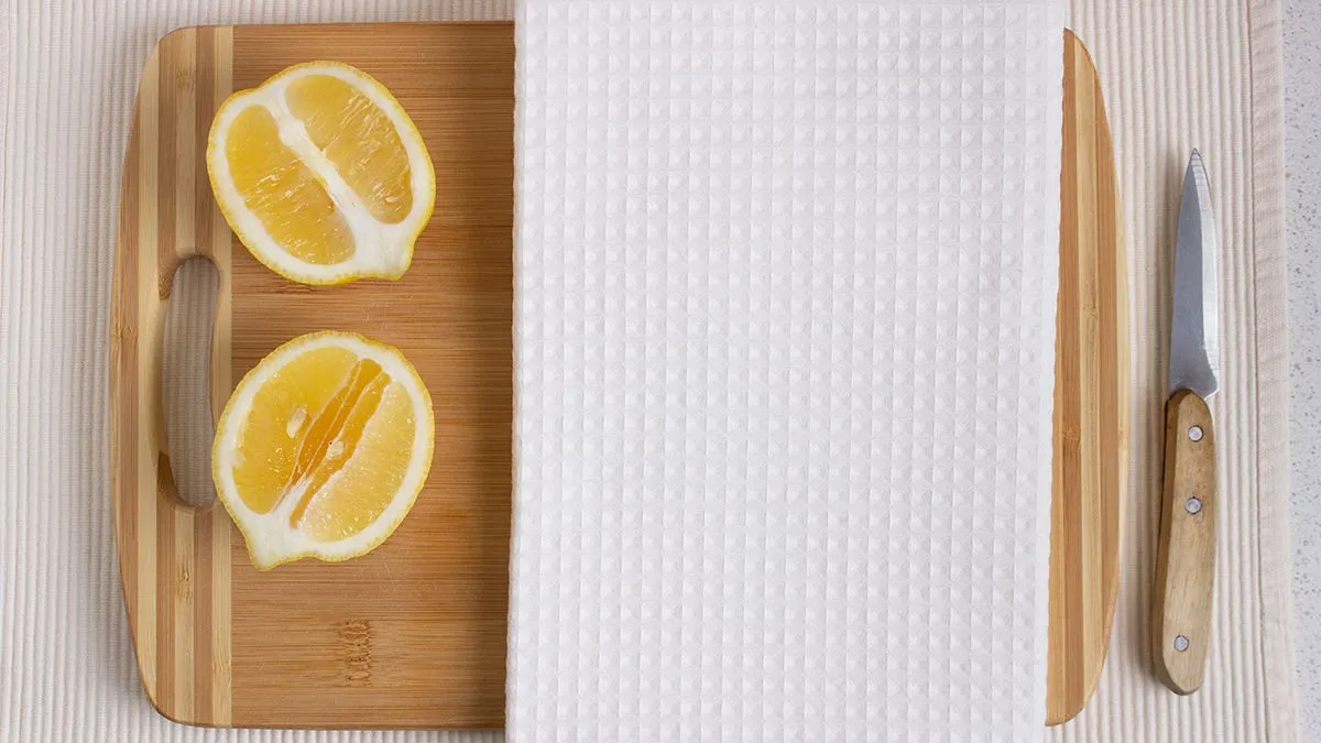 White,Kitchen,Waffle,Towel,On,Wooden,Cutting,Board,With,Fresh