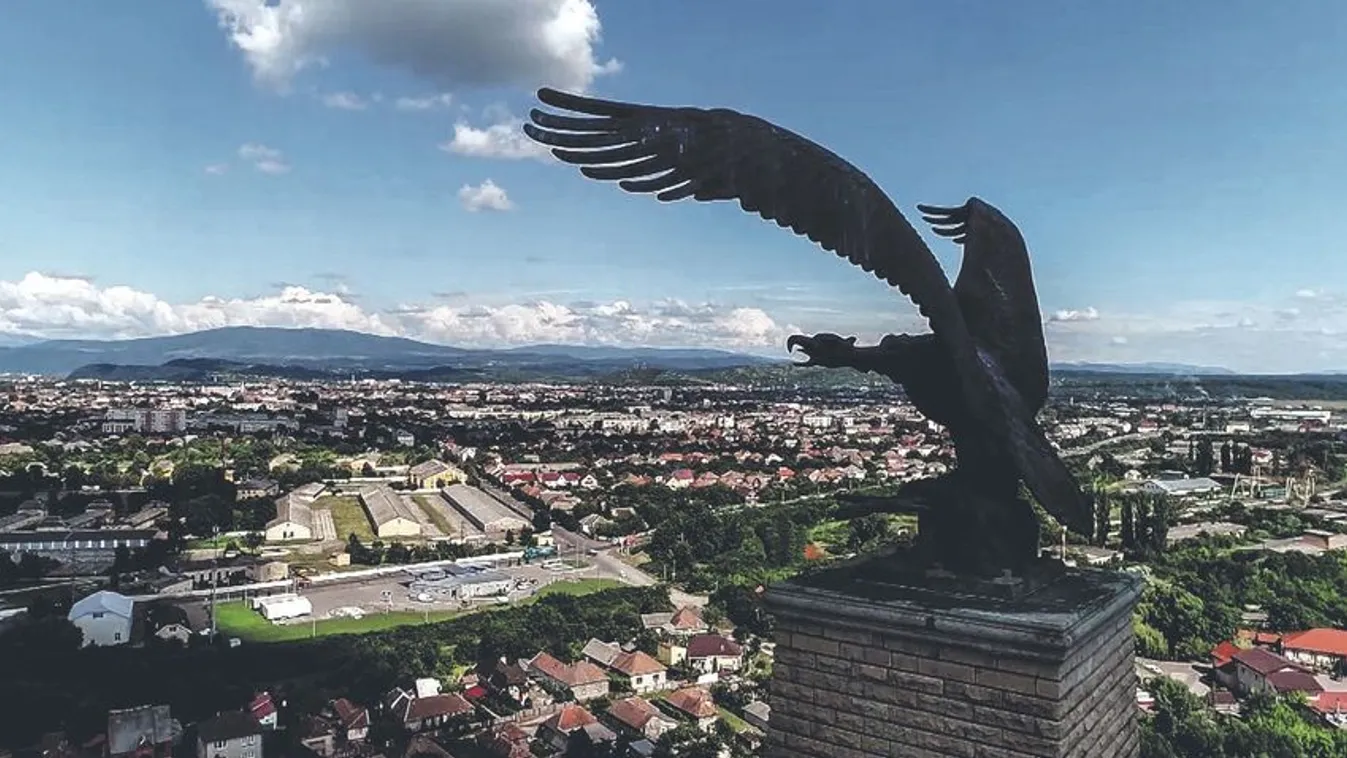 Tovább gyűrűzik a botrány Munkácson