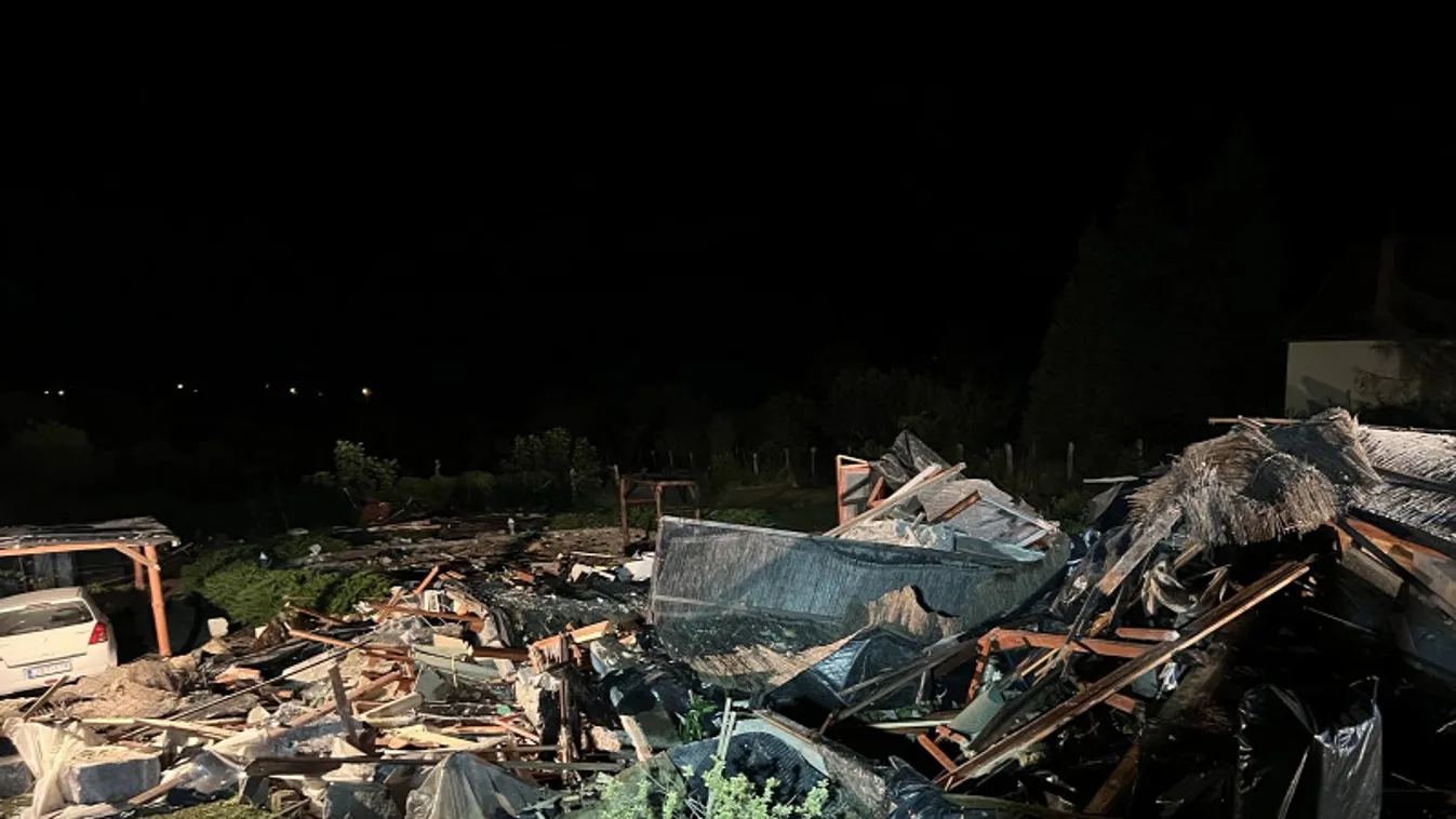 Felrobbant egy ház Esztergomban, egy TEK-es meghalt...