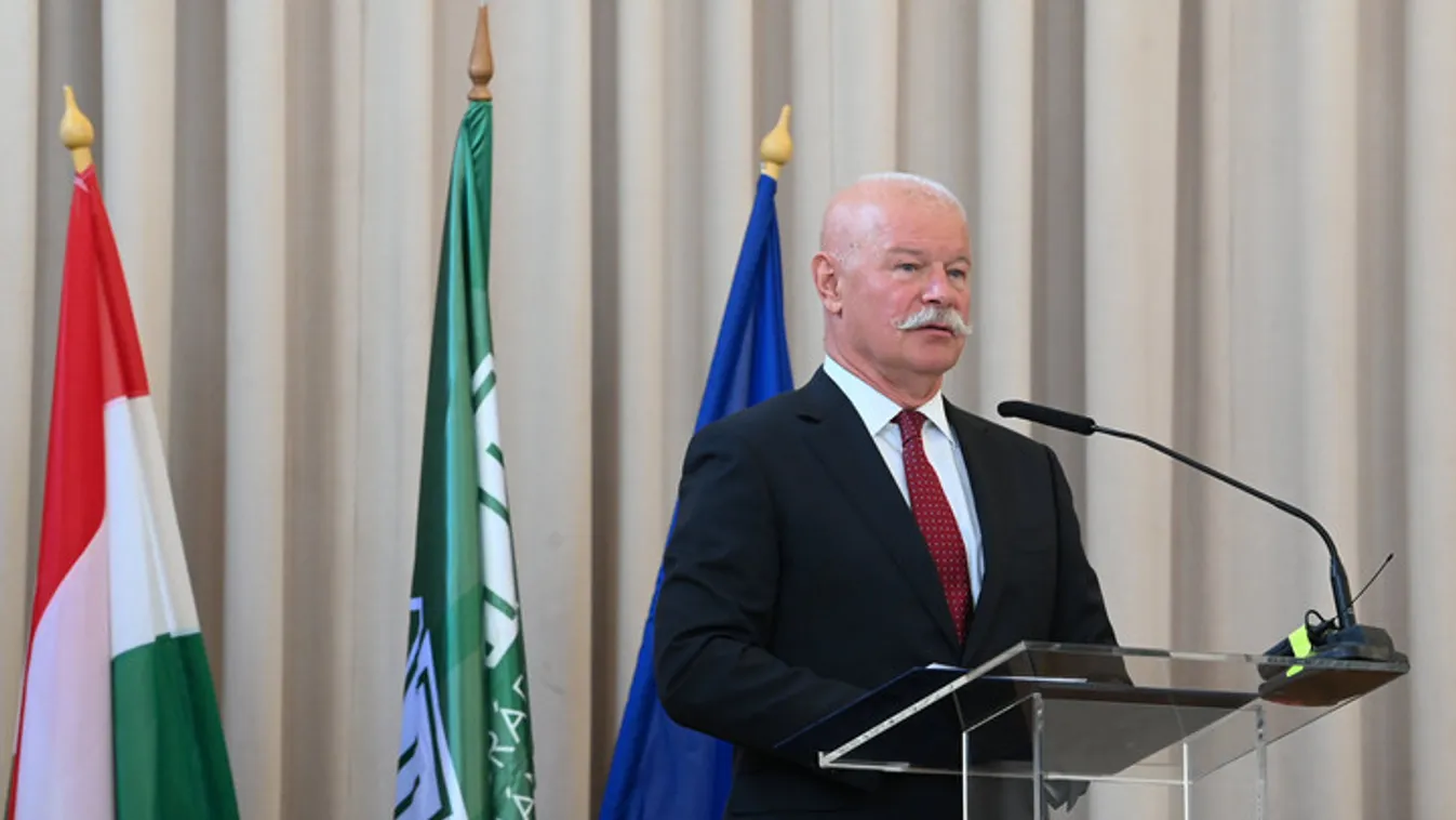 20 milliárdot adunk a Nobel-díjas Krausz Ferenc kutatásaira