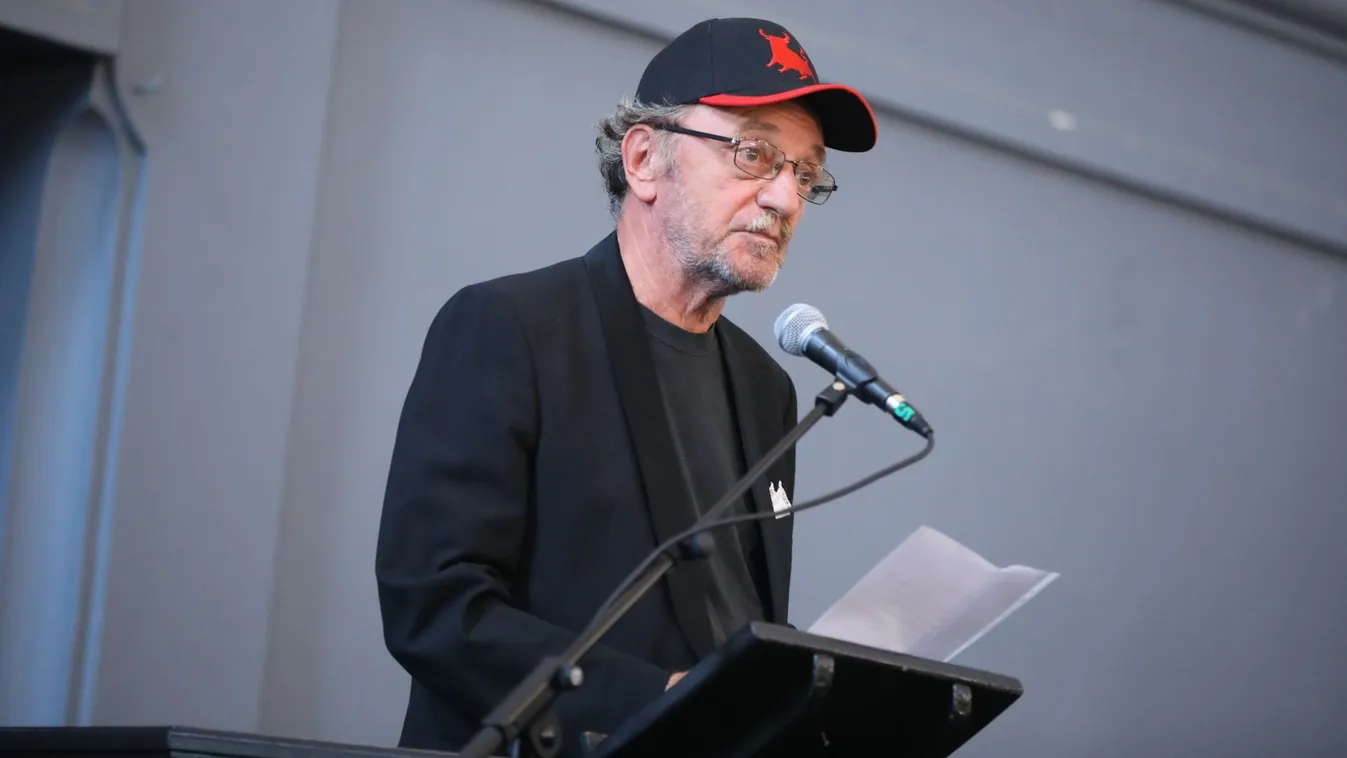 Meghalt Szacsvay László felesége