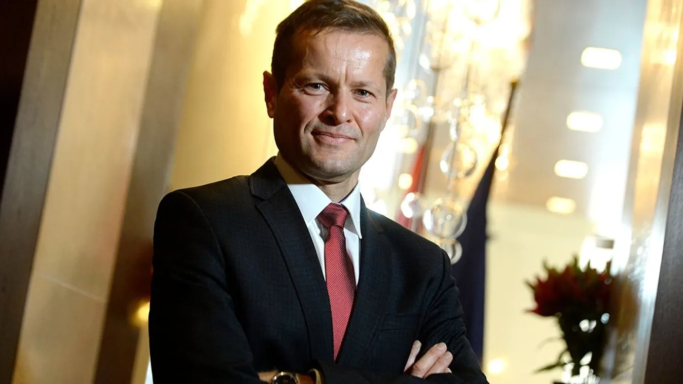 "Krausz Ferenc elsősorban magyarnak vallja magát"