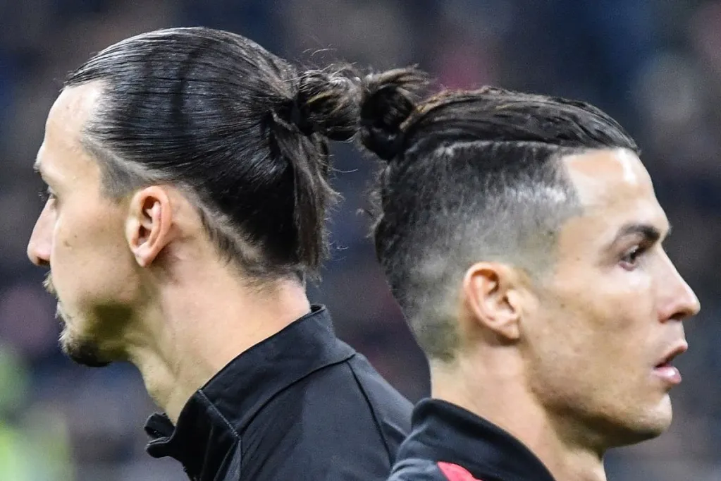 Zlatan Ibrahimovic (balra) szerint Cristiano Ronaldo a legenda-státuszát tette kockára a szaúdi pénzeszsákokért