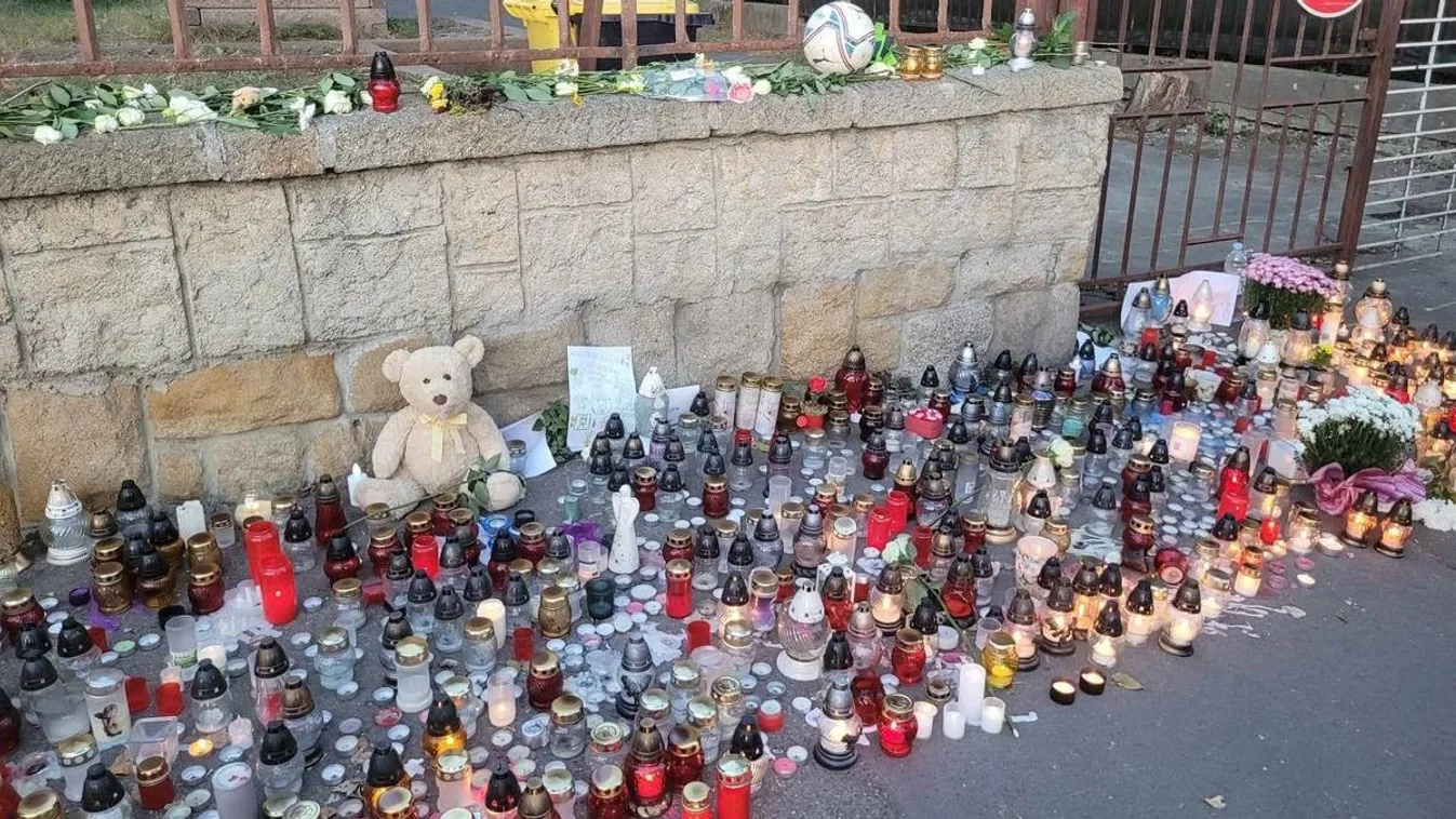 Így búcsúztak Ricsitől a pesterzsébeti tragédia után - Videó