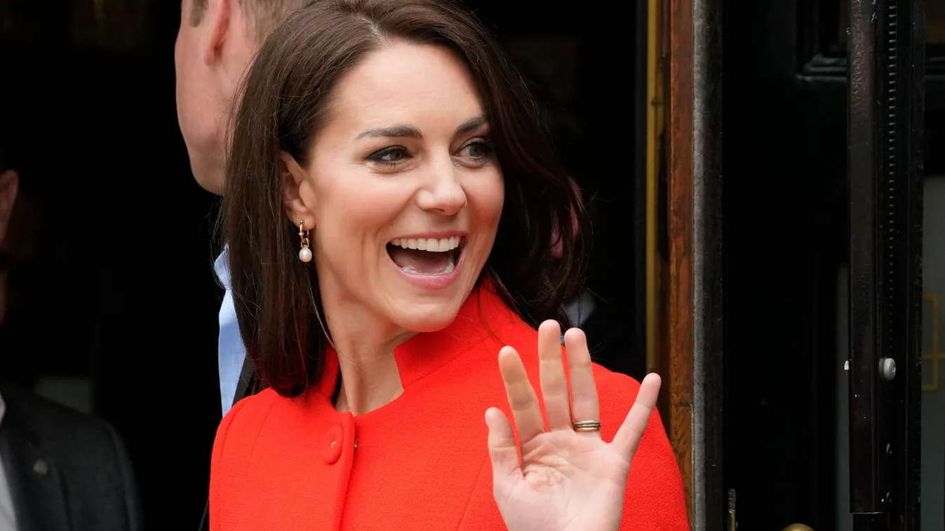 Katalin hercegné kerekesszékben mutatkozott