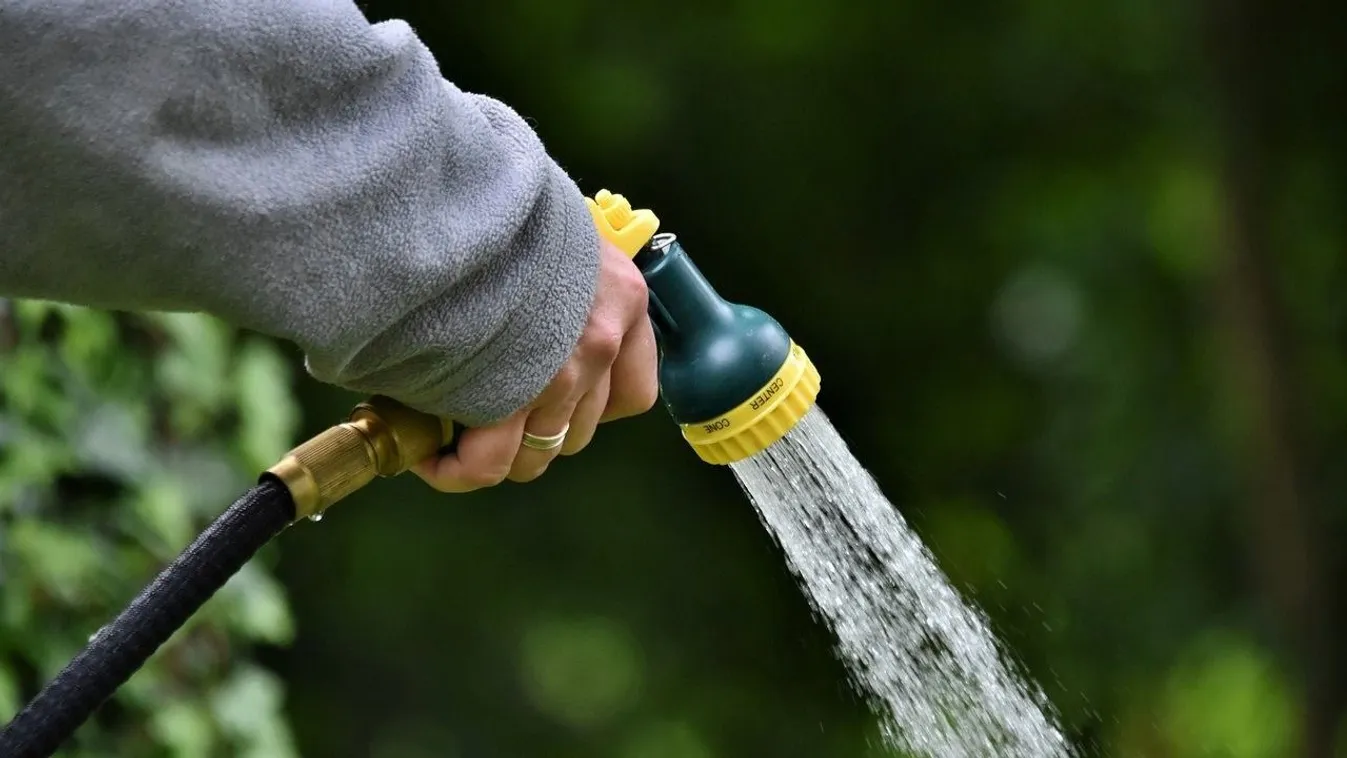 Meddig kell locsolni ősszel a kertet? Sokat spórolhatsz így