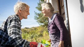 „Sírás nélkül nem lehet végignézni” – az egész országot megríkatta Erzsike néni és fia, István története