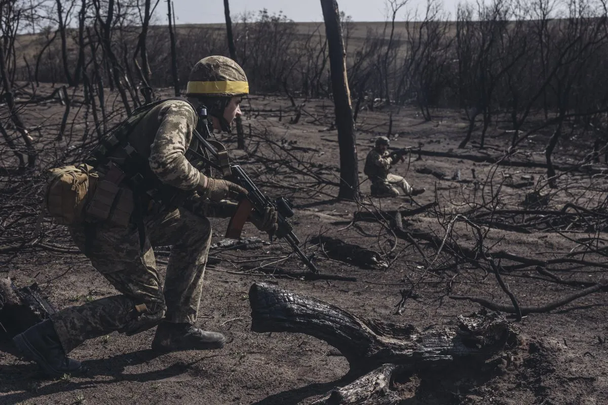 Military mobility continues on Ukraine's Donetsk Oblast