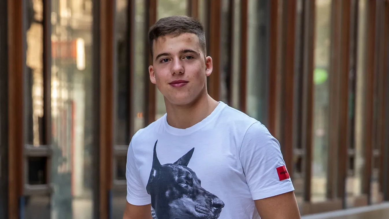 Ifjabb Schobert Norbi megtalálta szerelmet: ez a gyönyörű lány lopta el a szívét